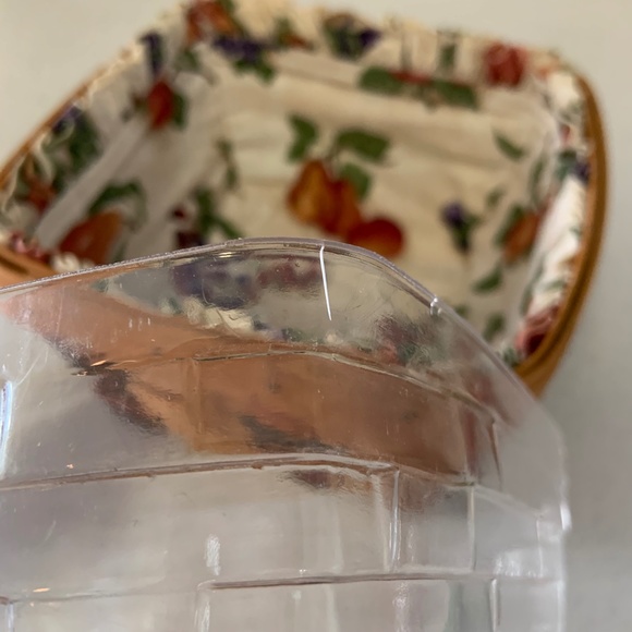 Vintage Longaberger Fruit Print Fabric Lined 9" Squared Basket - Picture 7 of 13